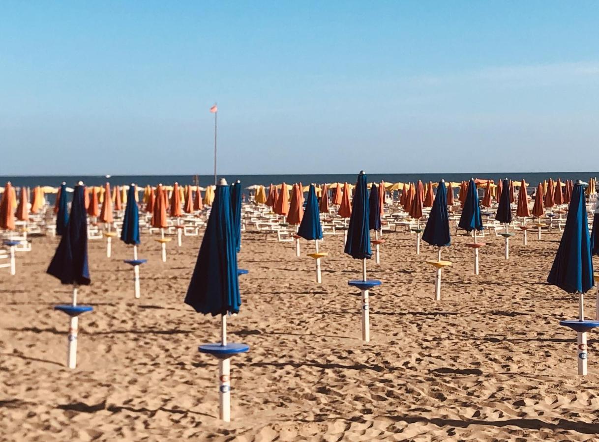 Nuovo Fronte Spiaggia, Terrazza Sul Mare E Piscina 리그나노 사비아도로 외부 사진